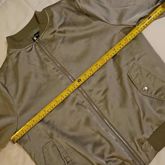 Carli Bybel bomber jacket - Picture 8 of 11